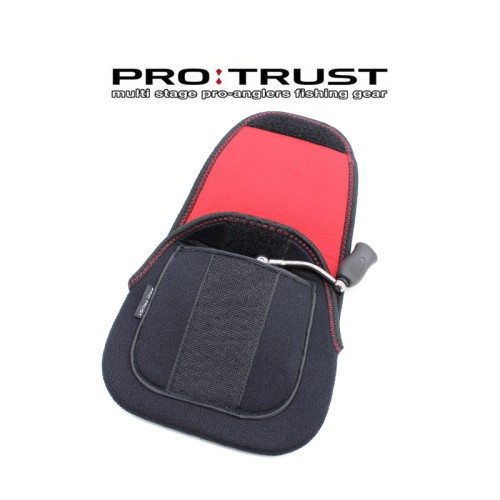 Pro Trust Reel Pouch